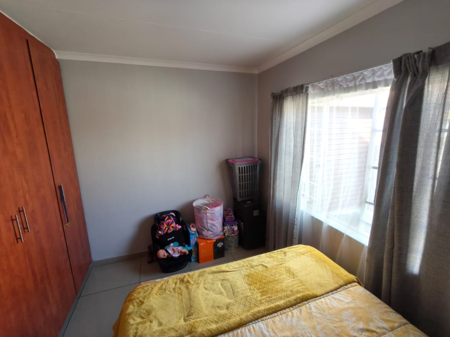 3 Bedroom Property for Sale in Waterval East North West
